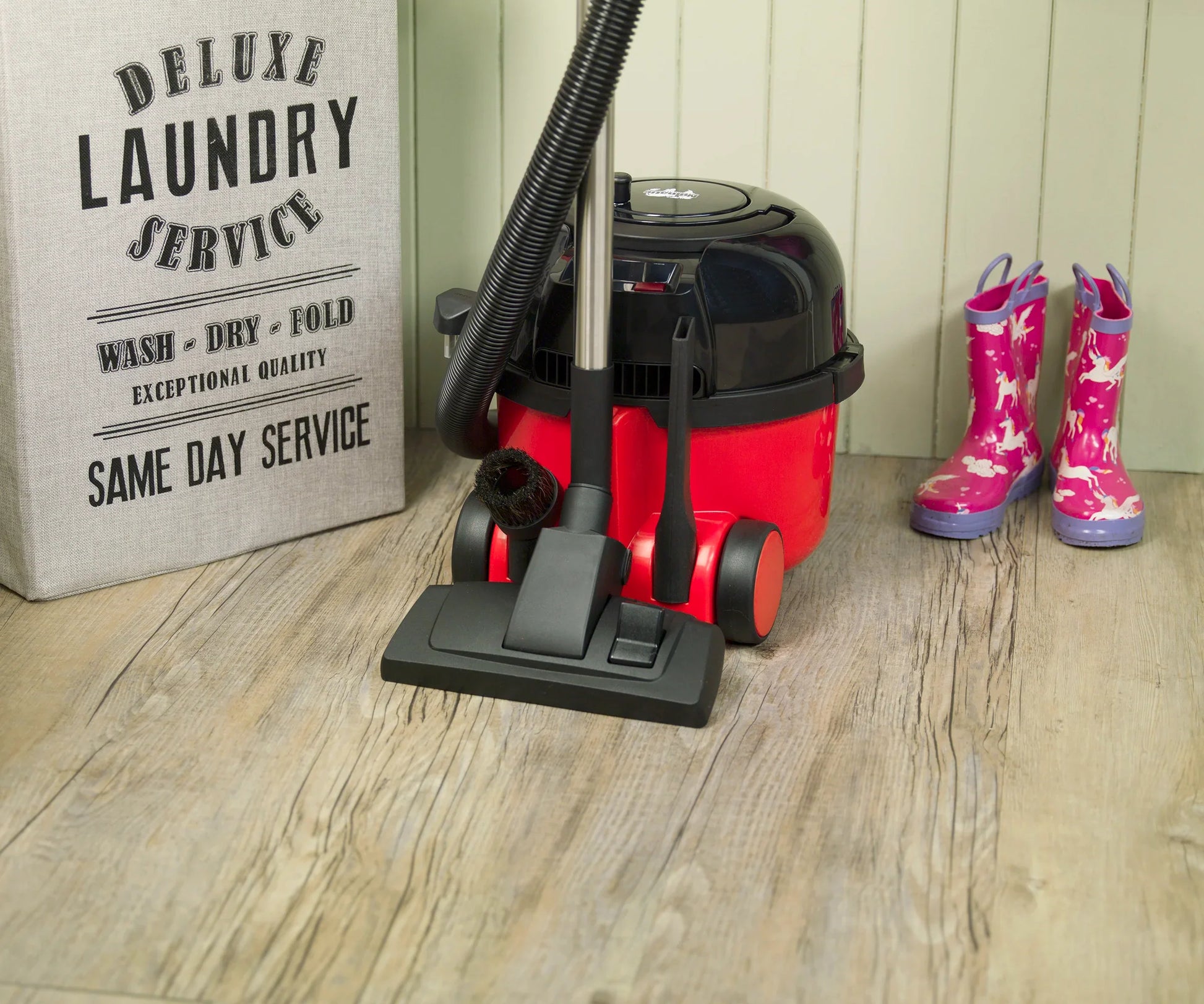 Henry Xtra HVX200 Vacuum Cleaner with Kit - Henry For Home