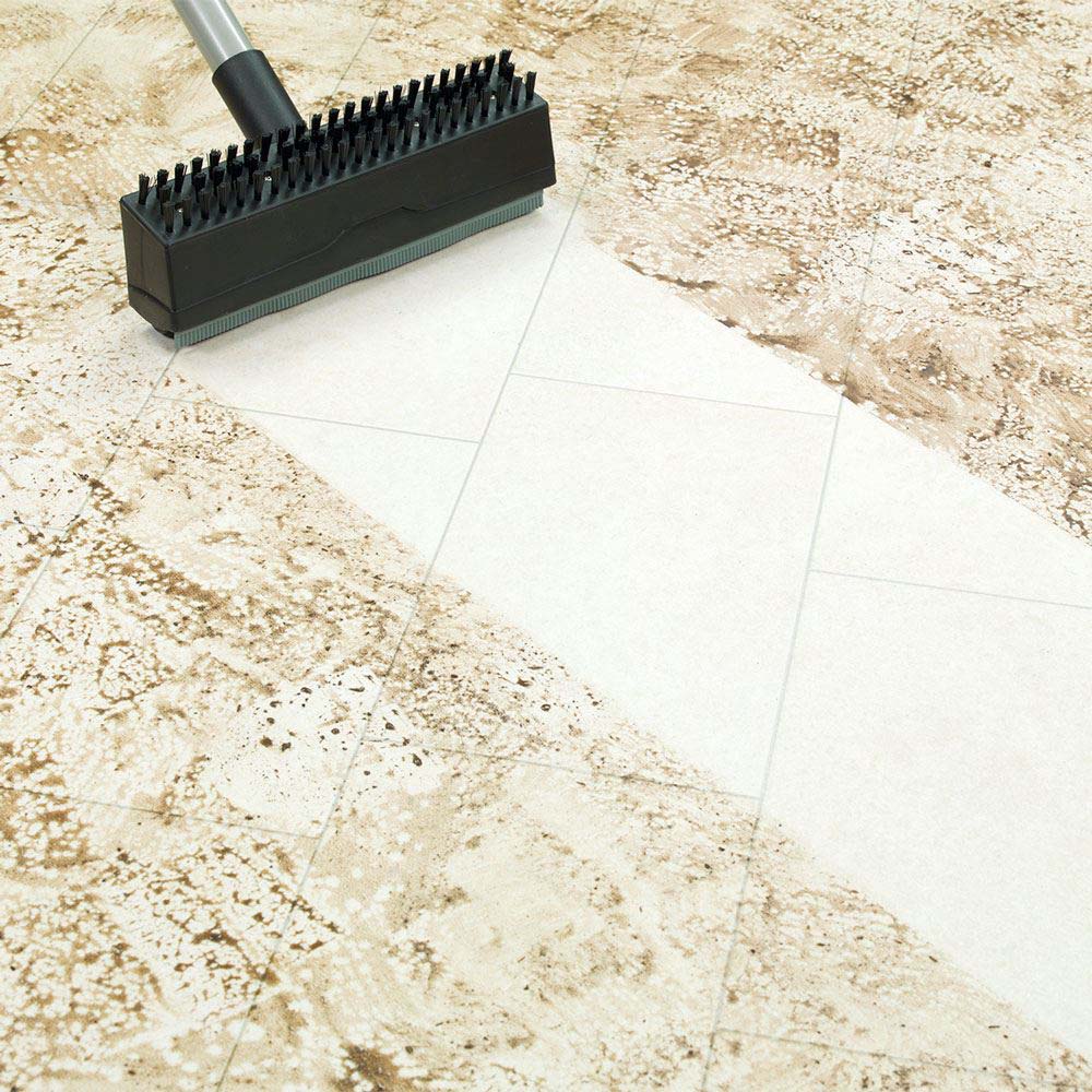 GVE 370 Lifestyle Home Cleaning Scene - Henry For Home